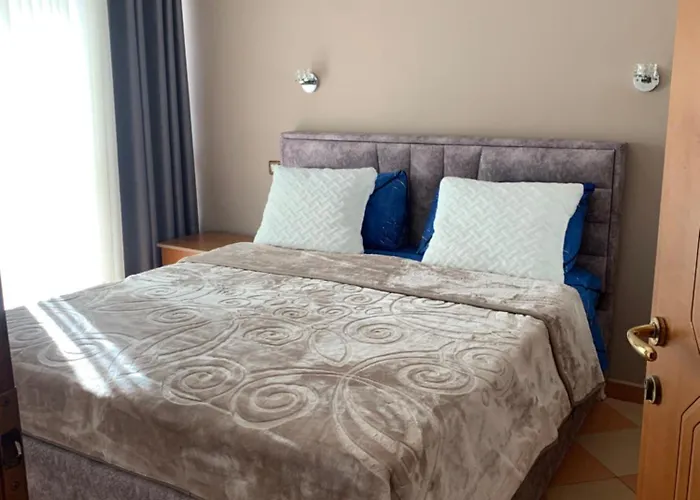 Premium Apartment *
